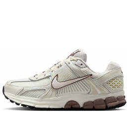 Кроссовки (WMNS) Nike Air Zoom Vomero 5 'Sail Mink Brown Black', бежевый ib8129-133 | beige