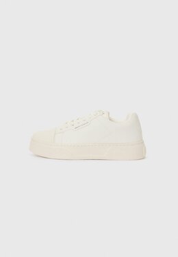Кроссовки LION Armani Exchange, белый arc12p00i-a12 | off white