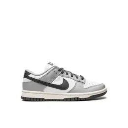 Кроссовки Nike Air Max, размер 7 US (Nike US), серебристый 103107853010