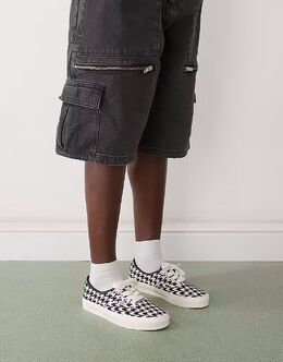 Кроссовки Vans Authentic с вышитым рисунком «гусиная лапка» и крупными шнурками белого и черного цветов 142328177 | white