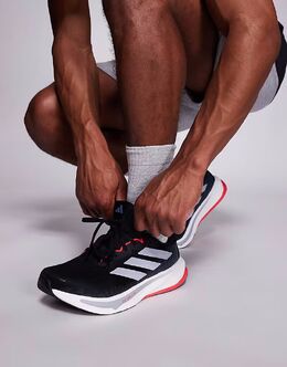 Кроссовки Adidas Running Supernova Rise 2 черного, серого и красного цвета Adidas Performance 141937478 | core black/halo silv