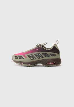 Низкие кеды W Nike AIR MAX SNDR 1 Nike Sportswear, цвет Army/Pinksicle/Baroque Brown ni111a1lp-n11 | army/pinksicle/baroque brown