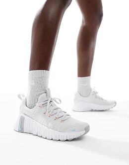 Кроссовки Metcon 6 серого и белого цвета Nike Training 137315375 | grey