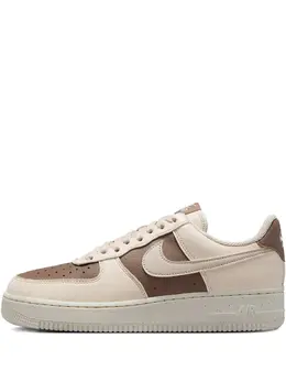 Nike perforated-swoosh trainers 30754247