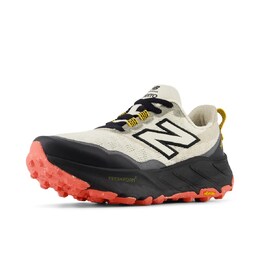 Кроссовки для бега New Balance Hierro v9, бежевый 197967690990 | beige