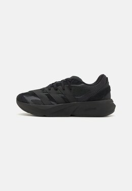 Кроссовки LIGHTSTRIDE UNISEX Adidas Sportswear, черный adq15o00s-q12 | core black/carbon