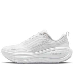 Кроссовки (WMNS) Nike Air Zoom Vomero Plus 'Triple White', белый hv8154-102 | white