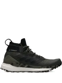 Adidas Gore-TEX Free Hiker "Raw Khaki / Core Black / St Desert Sand" sneakers 21687607