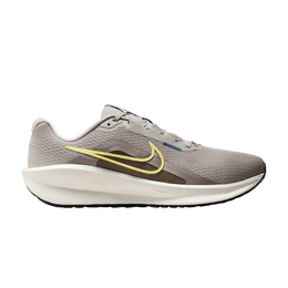Кроссовки Nike Downshifter 13 'College Grey Soft Yellow', серый fd6454 011 | college grey/cave stone/diffused blue/soft yellow