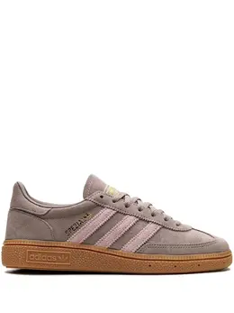 Кроссовки Handball Spezial Chalky Brown/Clear Pink Adidas, нейтральный 27028362 | нейтральные цвета