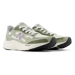 Кроссовки New Balance Fresh Foam Arishi V4, зеленый 141501460 | green