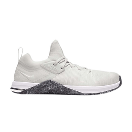 Кроссовки Nike Wmns Metcon Flyknit 3 'White Black', белый ar5623 110 | white/white/black/metallic silver