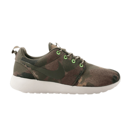 Кроссовки Nike Wmns Roshe Run Print 'Camo', коричневый 599432 200 | linen/cargo khaki/mercury grey/mortar