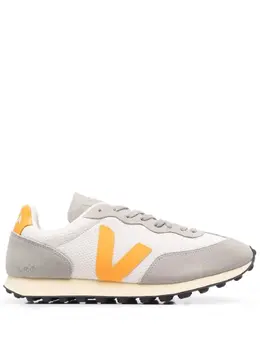 Кроссовки с нашивкой-логотипом Veja, белый 18388194 | белый