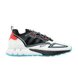 Кроссовки Adidas Marvel x ZX 2K Boost 'Stark Industries - White', белый h02561