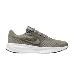 Кроссовки Nike Run Defy 'Light Army Iron Grey', серый hm9594 300 | light army/iron grey/white/black