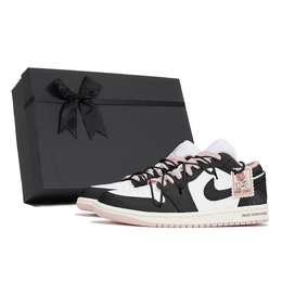 Jordan Баскетбольные кроссовки Air 1 Vintage, женские, низкие, розовые dc0774-162(team210-梦魇玫瑰sbox) | black pink