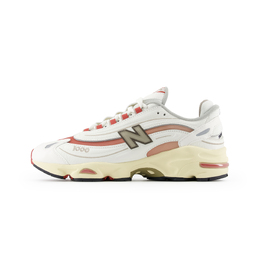 Кроссовки 1000 Sea Salt Astro Dust New Balance, белый m1000cb | white