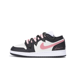 Jordan Кроссовки Air 1 LOW Milk Berry с амортизацией, противоскользящие и износостойкие, низкие для скейтбординга GS, черные, белые, розовые 553560-131（team93-牛奶莓莓解构) | black white pink