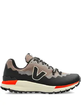 Veja Fitz Roy lace-up sneakers 31872055