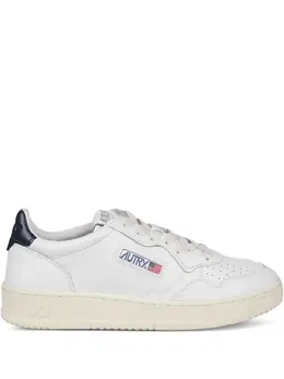 Autry leather-panelled sneakers 31931144