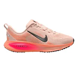 Детские беговые кроссовки Nike VOMERO 18 (GS) Nike, красный a52980586 | rojo