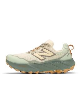 Кроссовки New Balance Fresh Foam x Hierro V9 бежевого цвета 146314128 | calcium