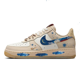 Nike Кроссовки для скейтбординга Air Force 1 с противоскользящим покрытием и износостойкостью, легкие, женские, коричневые, синие hv5990-172(team56-梦幻星空) | brown blue