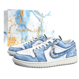 Jordan Баскетбольные кроссовки Air 1 Exquisite Galaxy с низким верхом, износостойкие, винтажные, унисекс, небесно-голубые fq7687-300（team865-绮炫星河sbox） | sky blue