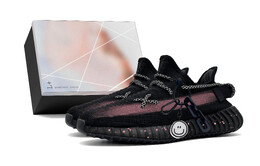 Низкие повседневные кроссовки Yeezy Boost 350 V2, унисекс, черные Adidas, Black (Box) hq4540(team372-一条粉笑脸s-box） | black (box)