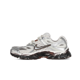 Nike Женские кроссовки V5 RNR с низким верхом, устойчивые к истиранию, для бега по городу, белые, коричневые hq7901-102(team368-女款枕星) | white silver