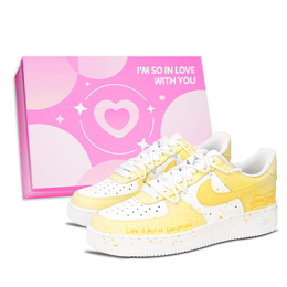 Nike Кроссовки Air Force 1 Lifestyle Highlights с низким верхом, устойчивые к истиранию, для скейтбординга, унисекс, желтые dd8959-100（team883- 精彩生活粉鞋盒） | yellow