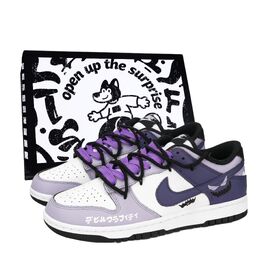 Nike Кроссовки для скейтбординга Dunk Black White, Demon Graffiti, износостойкие, низкие, унисекс, фиолетово-белые hf5441-100（team971- 恶魔涂鸦鞋盒） | purple white