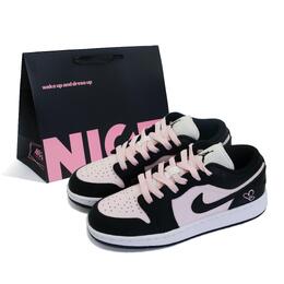 Jordan Баскетбольные кроссовки Air 1 Heartbeat Love Confession, износостойкие, низкие, винтажные, унисекс, черно-розовые dc0774-101（team664-心动告白s-sbox） | black pink