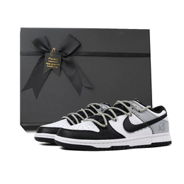 Nike Кроссовки для скейтбординга Dunk "White/Black" Panda, классические трендовые низкие, унисекс, черные, белые, серые hf5441-100(team384-灰色星球box) | black white gray
