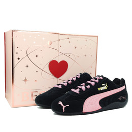 Puma Кроссовки Speedcat Peach Blossom Extravagant 520 Box с мягкой подкладкой и противоскользящим покрытием, повседневные, унисекс, черно-розовые 398846-01(team肆叁柒-桃之夭夭520礼盒） | black pink