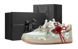 Кроссовки для скейтбординга Air Force 1 женские, низкие, светло-зеленые Nike, Light Green hv5990-172(team683-春日樱花高端礼盒) | light green