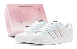 Adidas Низкие скейтбордические кроссовки SUPERSTAR с синим розовым цветочным принтом унисекс светло-голубого цвета eg4958(teams2-蓝粉花韵s-box) | light blue