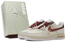 Nike Кроссовки Air Force 1 с низким верхом, амортизирующие, нескользящие, износостойкие, для скейтбординга, унисекс, красные, бежевые, золотые cw2288-111(teamh-男款新岁剧本s-box) | red beige gold