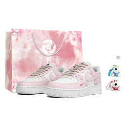 Nike Кроссовки Air Force 1 '07 ESS TRK3 L TDZ Heart Fluttering, с защитой от скольжения, женские, розовые, для скейтбординга hf1058-133(team113-怦然心动s-box) | pink