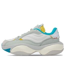 Кроссовки Puma Alteration Moon Boot 'White Green Gray' 373245-01