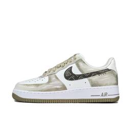 Nike Кроссовки Air Force 1 Jasper Symbol, износостойкие, низкие, для скейтбординга, мужские, белые, зеленые fj4146-110（team1054-墨绿符号） | white