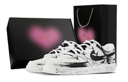 Nike Кроссовки Court Vision 1 Demon Bat, Heart Box, износостойкие, низкие, для скейтбординга, мужские, черно-белые dh2987-101(team529-恶魔蝙蝠-爱心礼盒) | black white