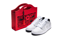 Jordan Баскетбольные кроссовки Air 1 Anti-Slip, износостойкие, низкие, винтажные, мужские, серо-белые 553558-131(team182-男款白蛇灰白礼袋) | gray white