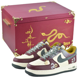 Nike Кроссовки Air Force 1 с низким верхом, противоскользящие, износостойкие, для скейтбординга, мужские, красные hq3612-113（team96-天马神蛇男s-box） | red