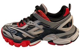 Женские массивные кроссовки Balenciaga Track 2.0 568615w2gn36508