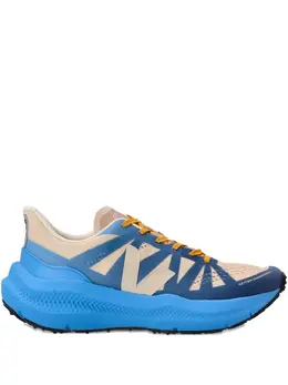 Veja logo-print sneakers 32073812
