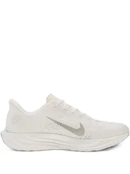 Nike Pegasus Plus performance sneakers 32073243