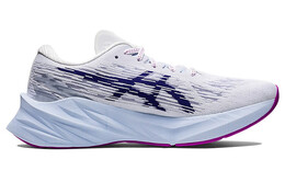 Asics Novablast 3 Кроссовки для женщин 1012b288-100