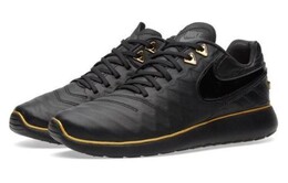 Nike Кроссовки Мужчины 852707-070